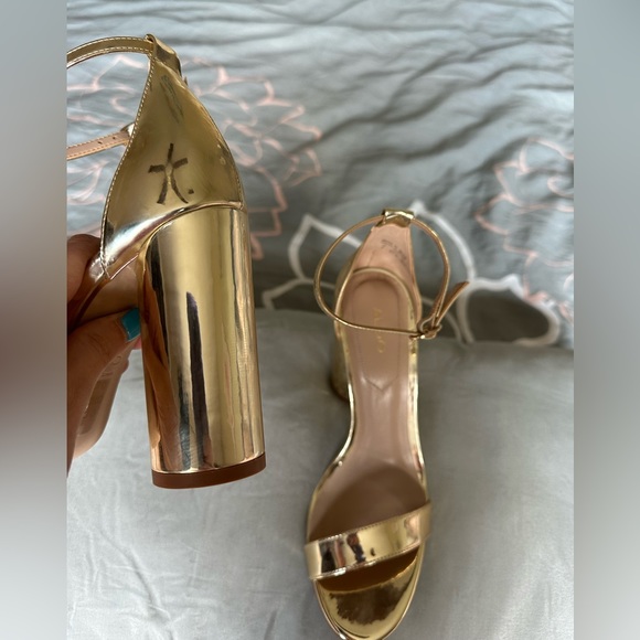 ALDO WOMEN SANDAL , BLOCK HEEL SANDAL,UNUSED ! BRAND NEW - Picture 3 of 6